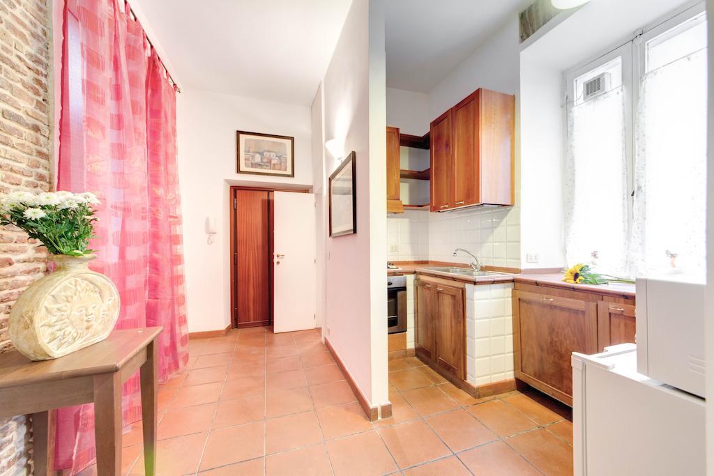 Domus Coronari Rome Room photo